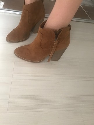 37 Beden Bot bershka markadir ayakkabi