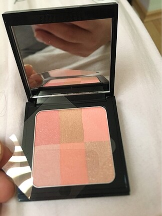 Bobbı brown