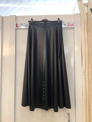 Bedenleri mevcuttur boyu 92 cm
