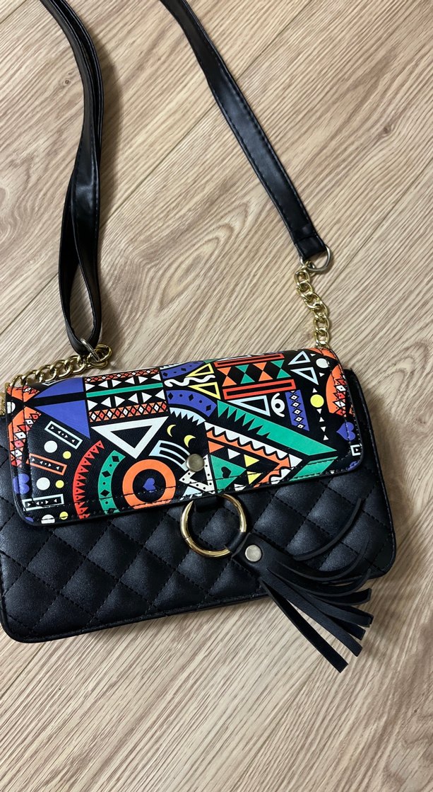 Renkli Desenli Zincir Detaylı Deri Çanta - Görsel 4