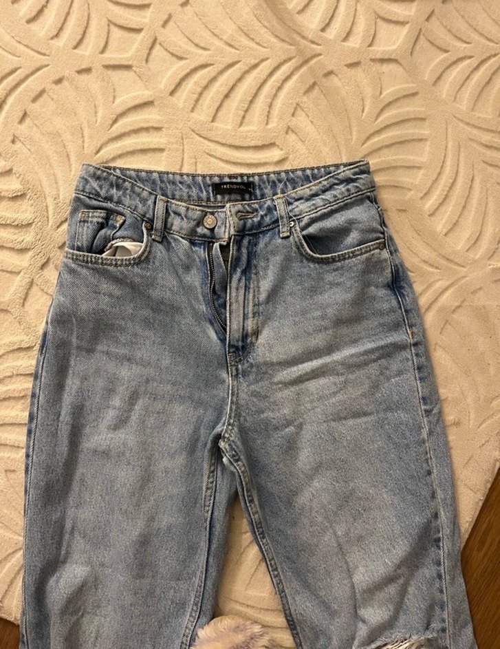 Gri Mavi Rahat Kesim Kadın Midi Denim Pantolon - Görsel 4