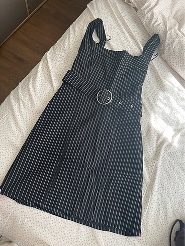 Bershka elbise