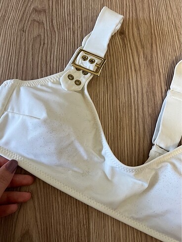 s Beden Beyaz bikini üstü