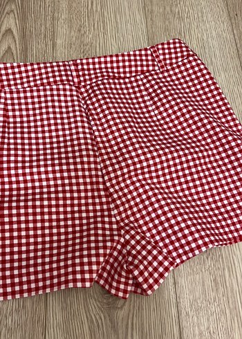 38 Beden Kadın Kırmızı Kareli Pilili Mini Şort