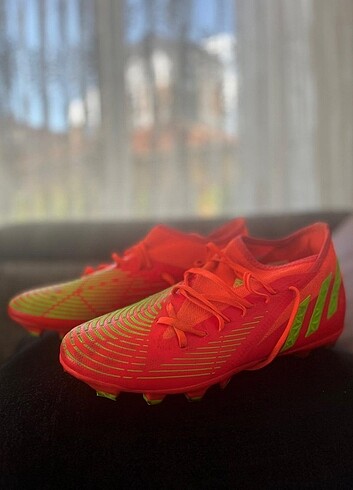 Adidas krampon