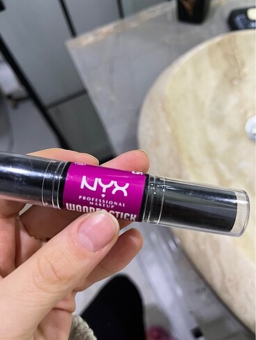 Nyx stick allık