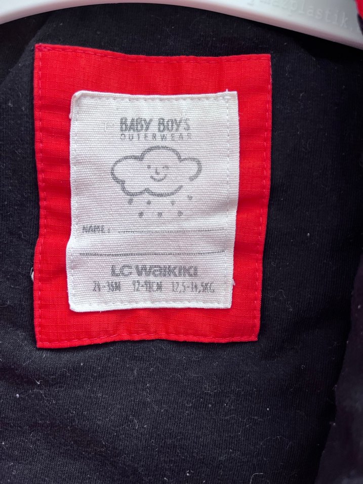 Kırmızı Fermuarlı Erkek Çocuk Montu - Görsel 3