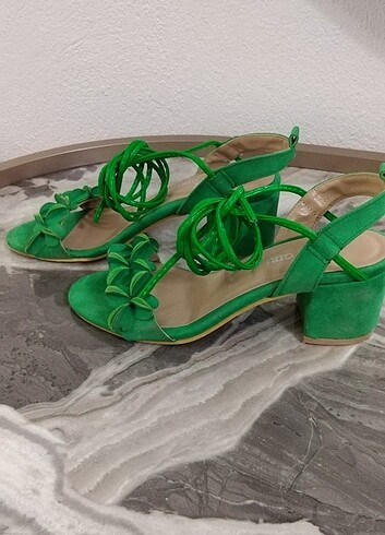 38 Beden yeşil Renk Kısa topuklu ayakkabı 