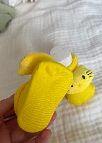 Çocuk Sarı Nakışlı Örgü Ev Terliği - Görsel 3