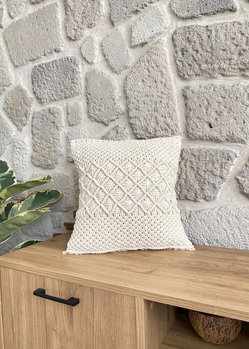 Beden Bohem İşlemeli Ekru Dekoratif Yastık Kılıfı