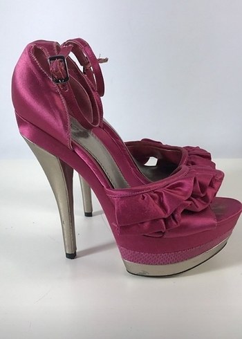 BEBE marka Pembe Fırfırlı Platform Topuklu Kadın Ayakkabı - Görsel 3