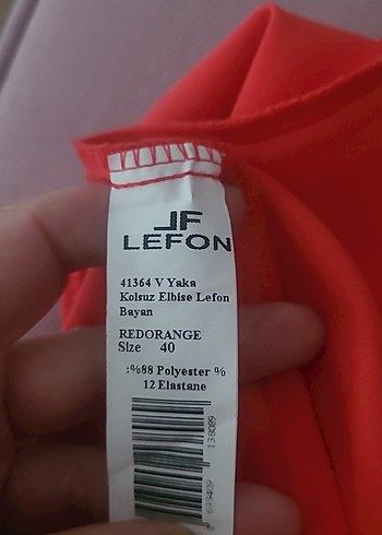 V Yaka Kırmızı Mini Elbise - Görsel 4