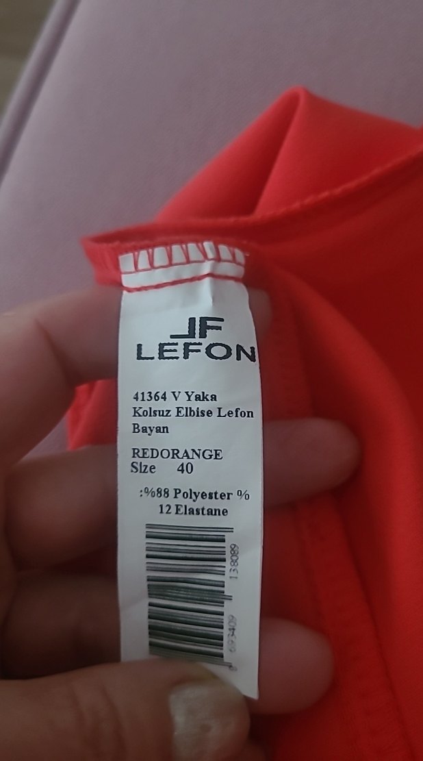 V Yaka Kırmızı Mini Elbise - Görsel 4