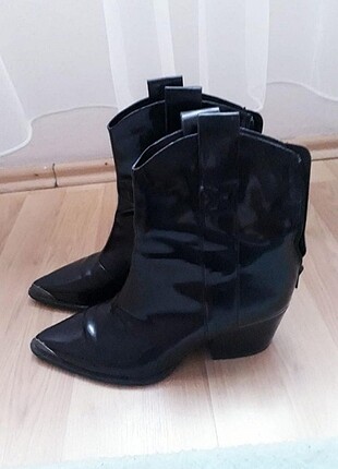 Stradivarius bot geçen sezon bir kaç kez kullanıldı