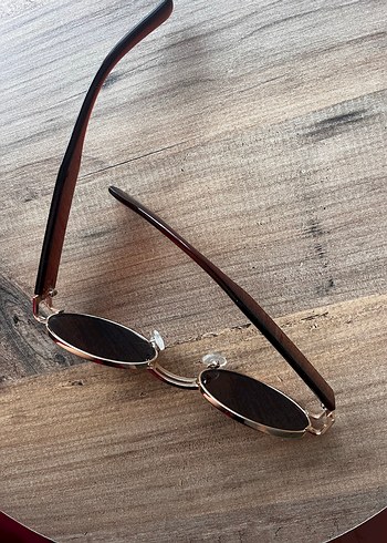 Vintage Kahverengi Tokalı Kadın Güneş Gözlüğü - Görsel 2