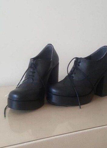 Polaris siyah Kalın topuklu ayakkabı