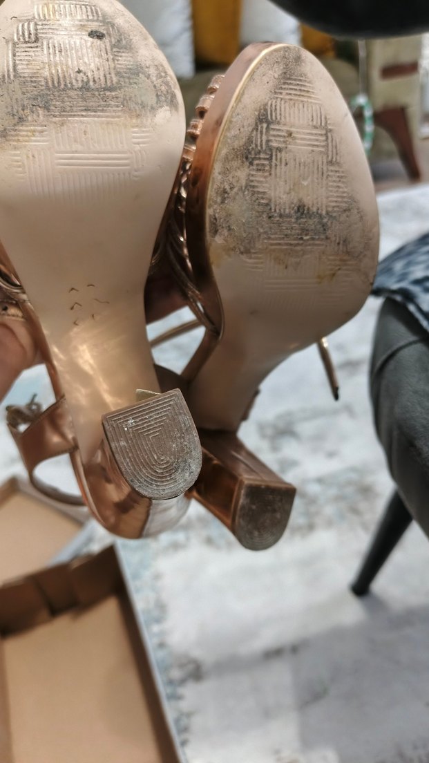 Altın Renkli Platform Topuklu Kadın Abiye Ayakkabı - Görsel 4