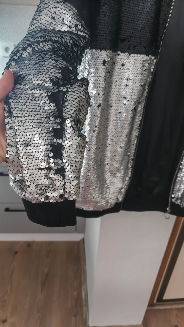 Kadın Parlak Gri Ceket - Görsel 5