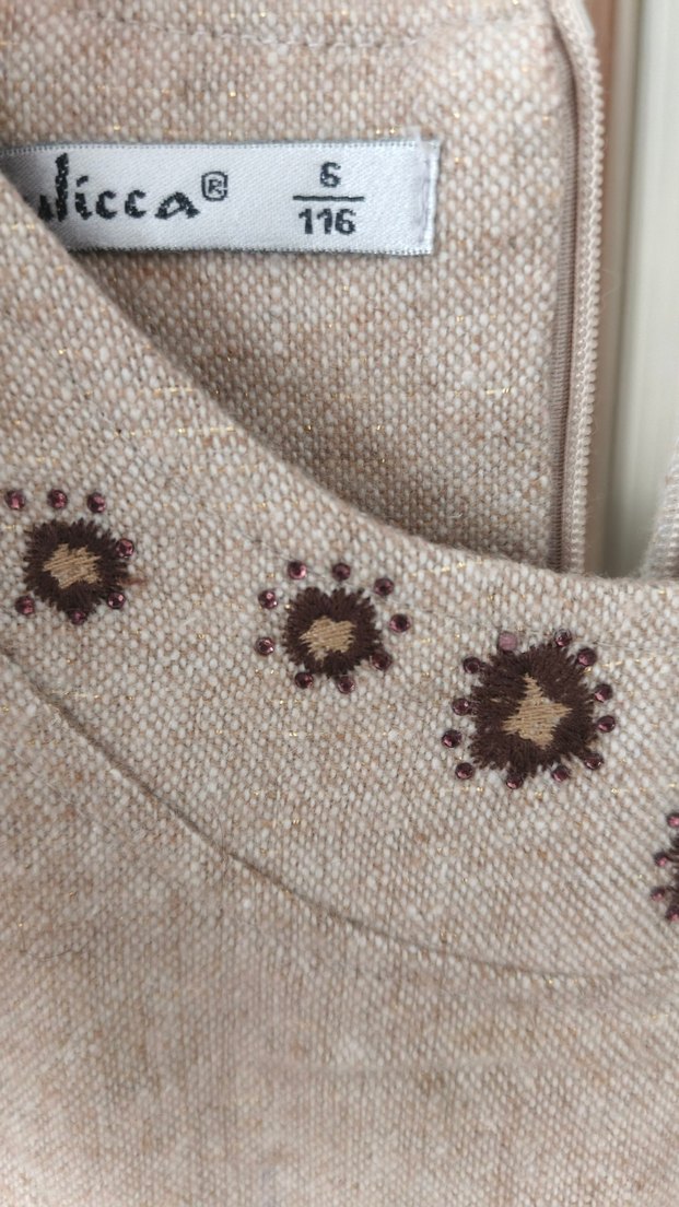 Nakışlı Bej Kız Çocuk Kolsuz Elbise - Görsel 3