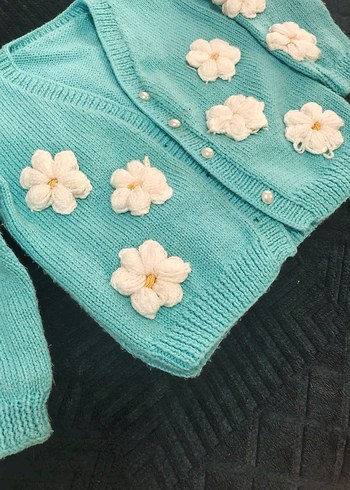 Nakışlı Mavi Kız Çocuk Triko Hırka - Görsel 2