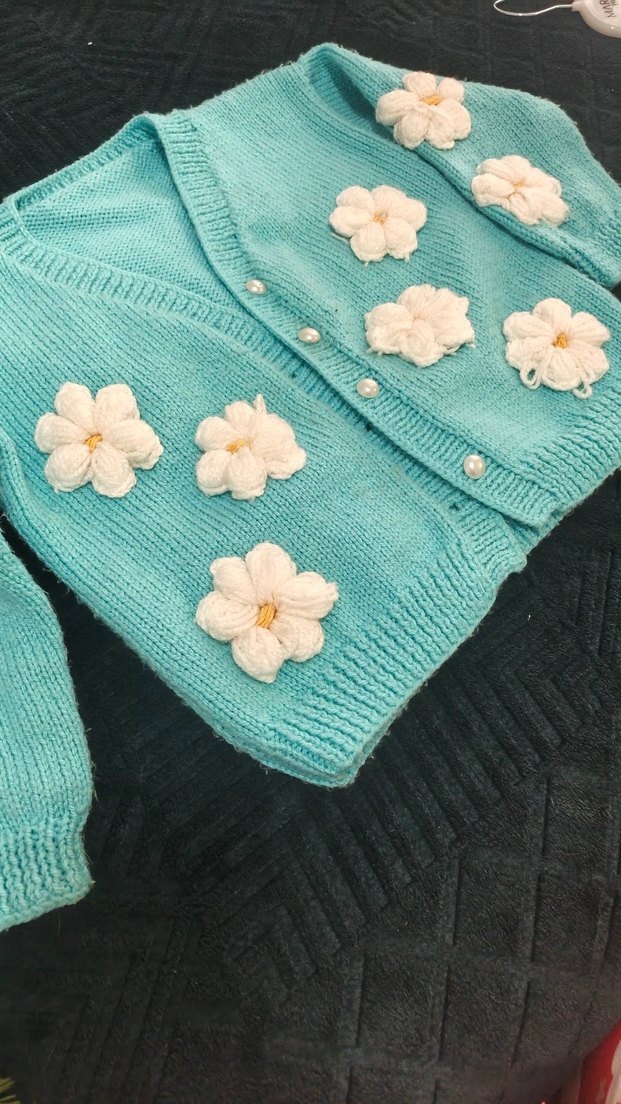 Nakışlı Mavi Kız Çocuk Triko Hırka - Görsel 2