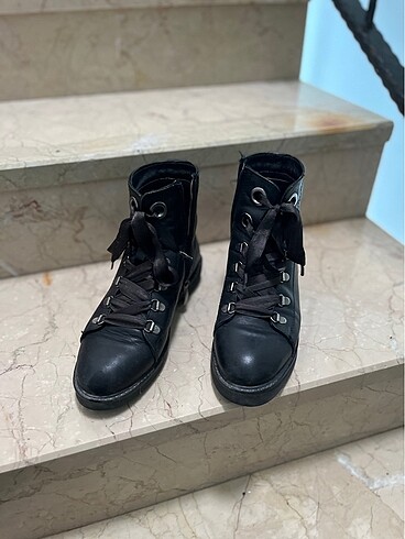 Siyah deri bot - Görsel 2