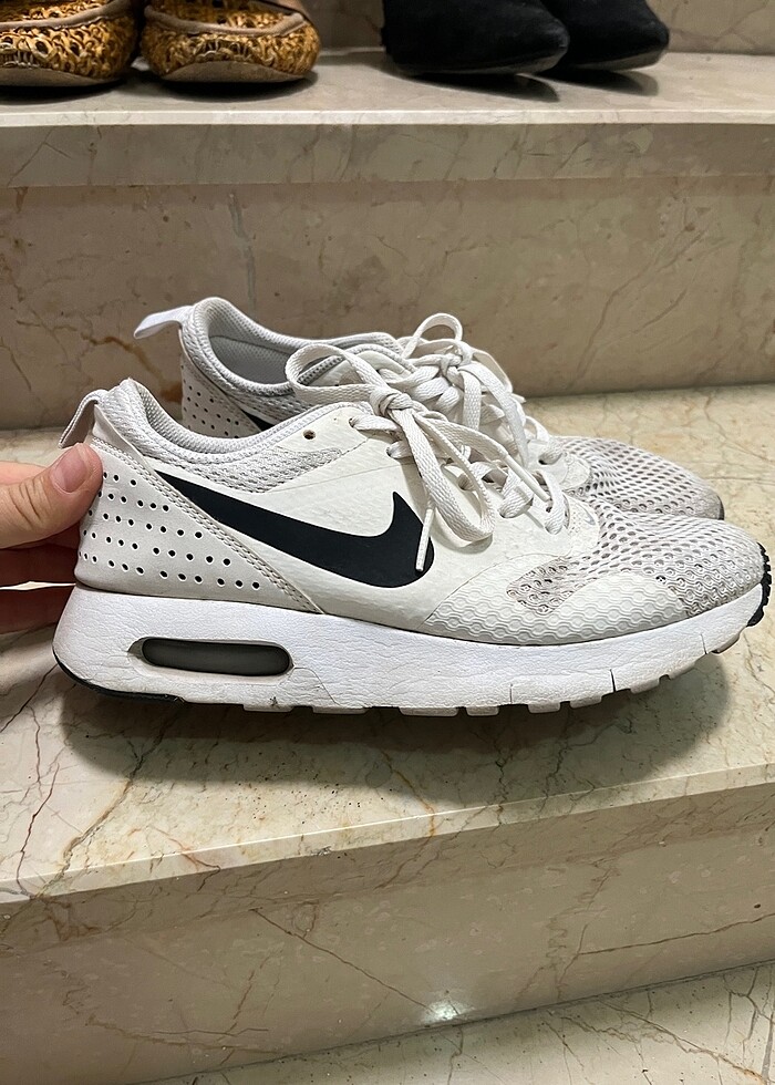 Nike spor ayakkabı - Görsel 2