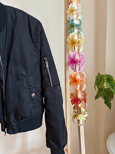 s Beden siyah Renk Pull and Bear bomber ceket