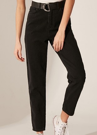 Mom jeans