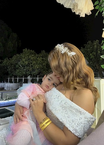 İnci ve Boncuk Detaylı Beyaz Saç Aksesuarı - Görsel 4