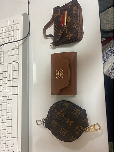 Louis Vuitton Cüzdanlar