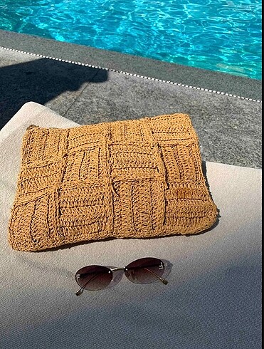 Fendi kahverengi güneş gözlüğü