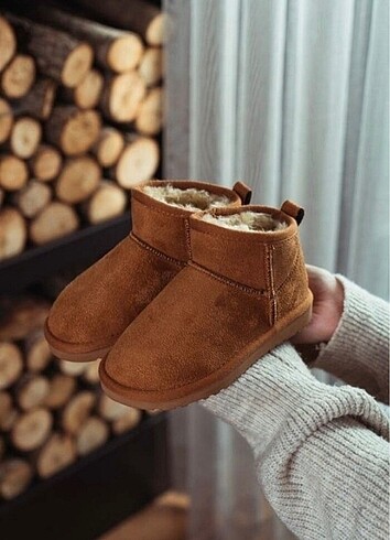 Kahverengi UGG