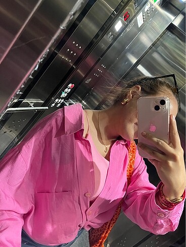Pembe yazlık tril gömlek