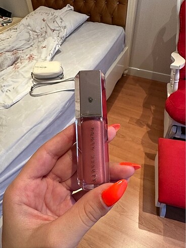 Fenty gloss