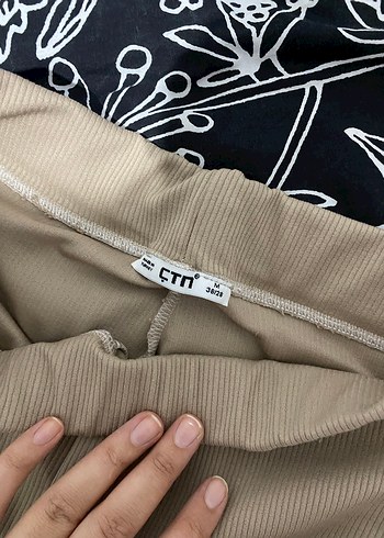 Bej Kadın Rahat Kesim Kumaş Pantolon - Görsel 3