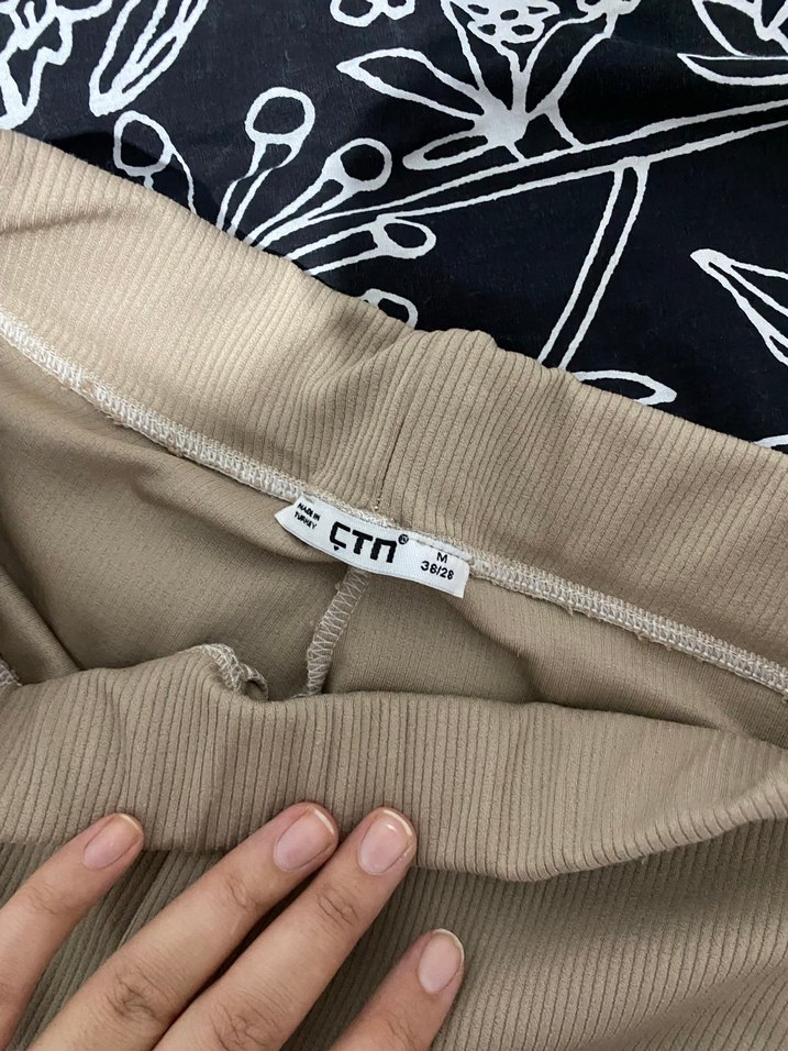 Bej Kadın Rahat Kesim Kumaş Pantolon - Görsel 3