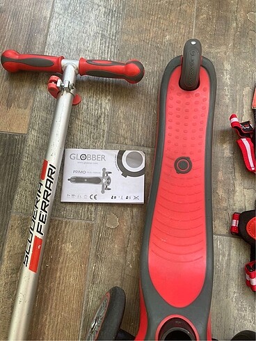 Diğer Orijinal Globber Ferrari serisi özel scooter