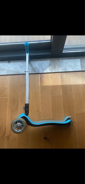 Beden lacivert Renk Orijinal Globber Scooter