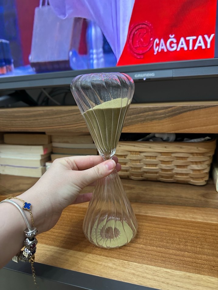 Bej Renkli Şeffaf Kum Saati Vazo - Görsel 2