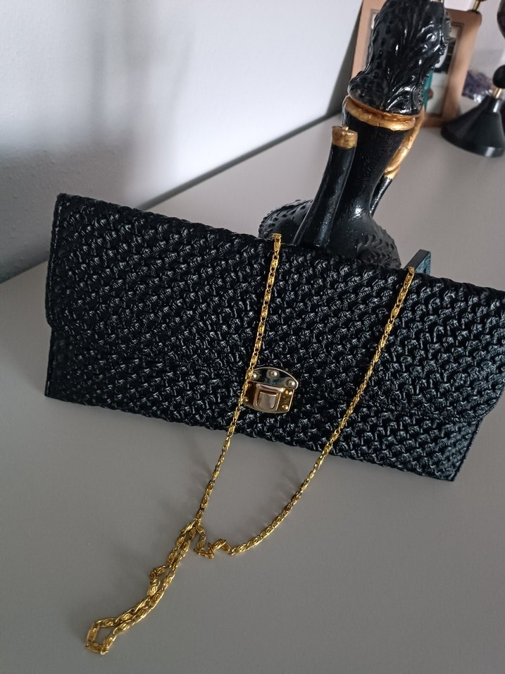 Zincir Detaylı Siyah Deri Kadın Çanta - Görsel 2