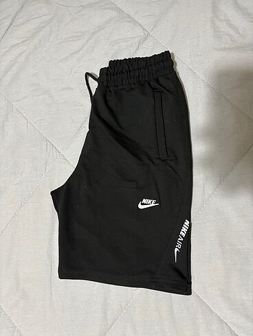 Nike Erkek Şort
