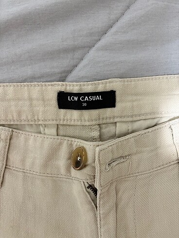 LC Waikiki Erkek Keten Şort