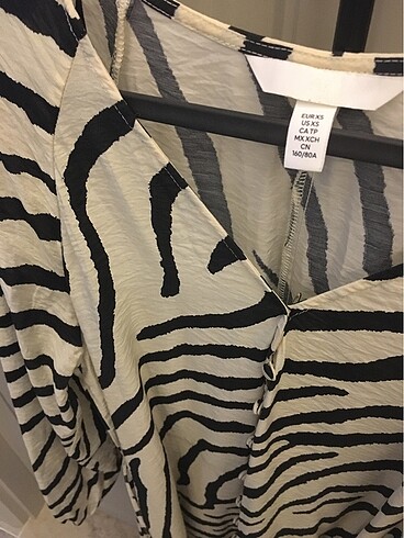 xs Beden çeşitli Renk H&M Zebra Desen Elbise