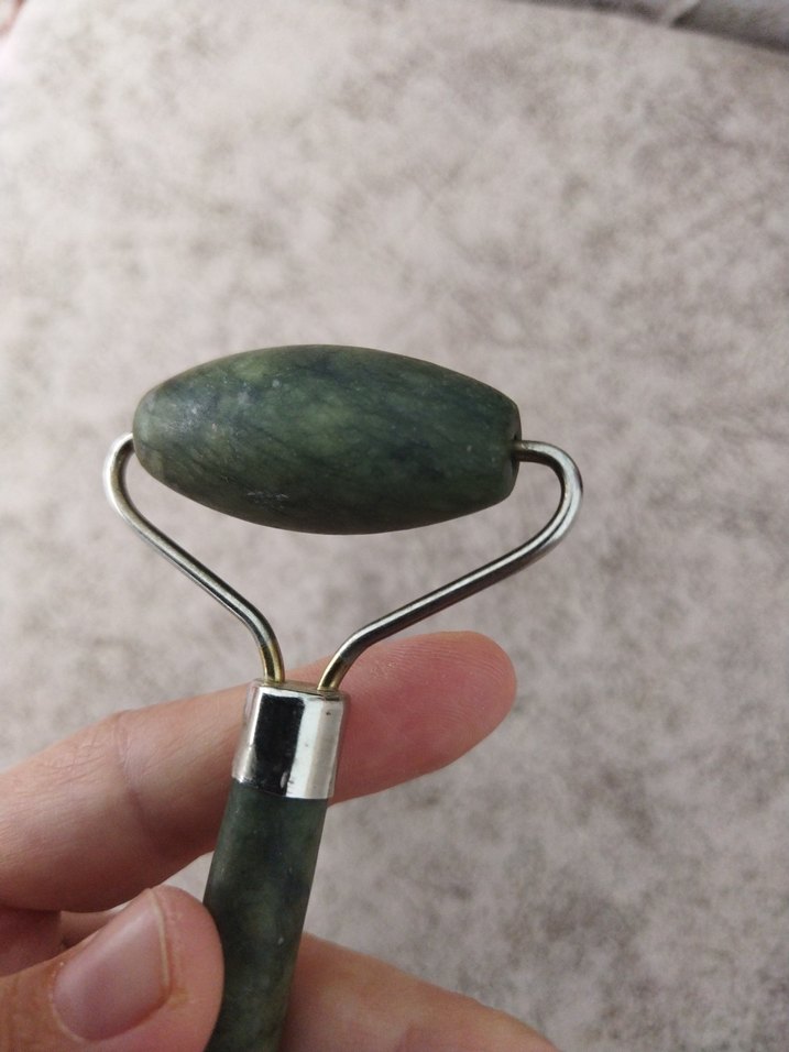 Yeşim Taşı Yüz Masaj Aleti - Görsel 3