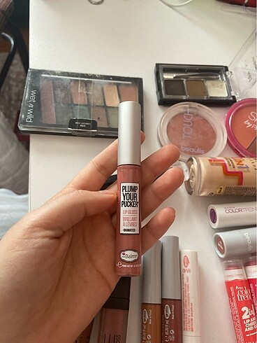 The balm lip gloss