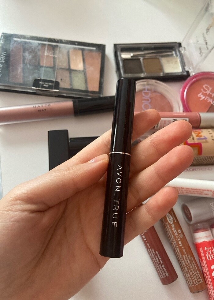 Avon kırmızı ruj - Görsel 3