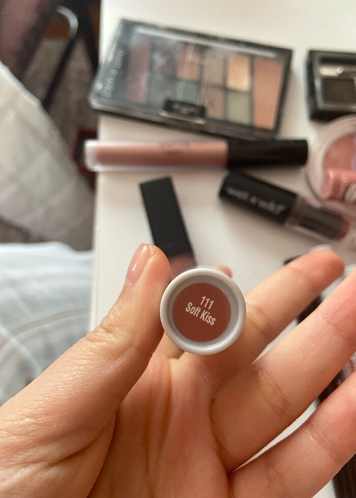 Beaulis soft kiss ruj - Görsel 2