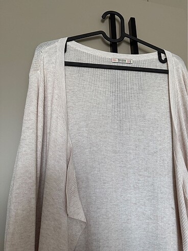xl Beden Bershka uzun hırka