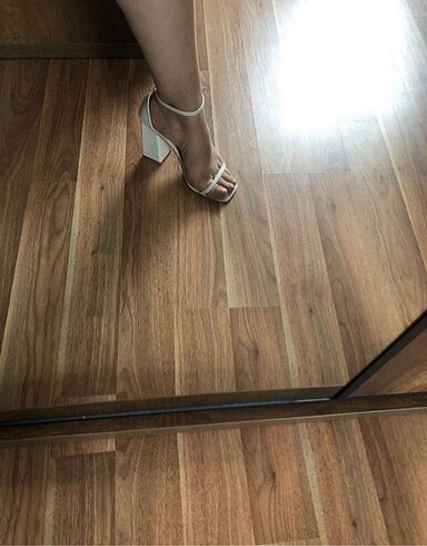 40 Beden beyaz Renk Twist topuklu ayakkabı